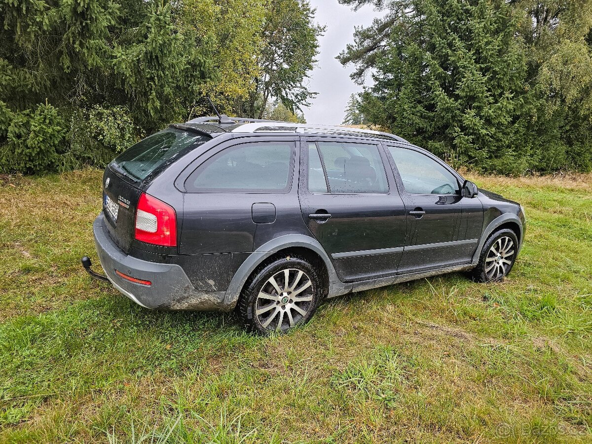 Škoda Octavia Scout DSG 2011 - 4