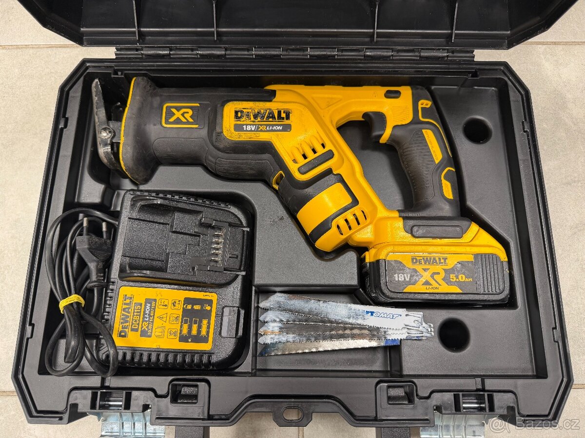 AKU mečová pila DeWALT DCS367 XR 18V - 4