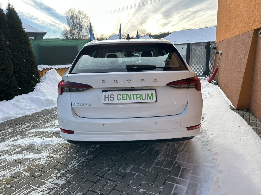 Škoda Octavia 2.0 TDi 110kW DSG - 4