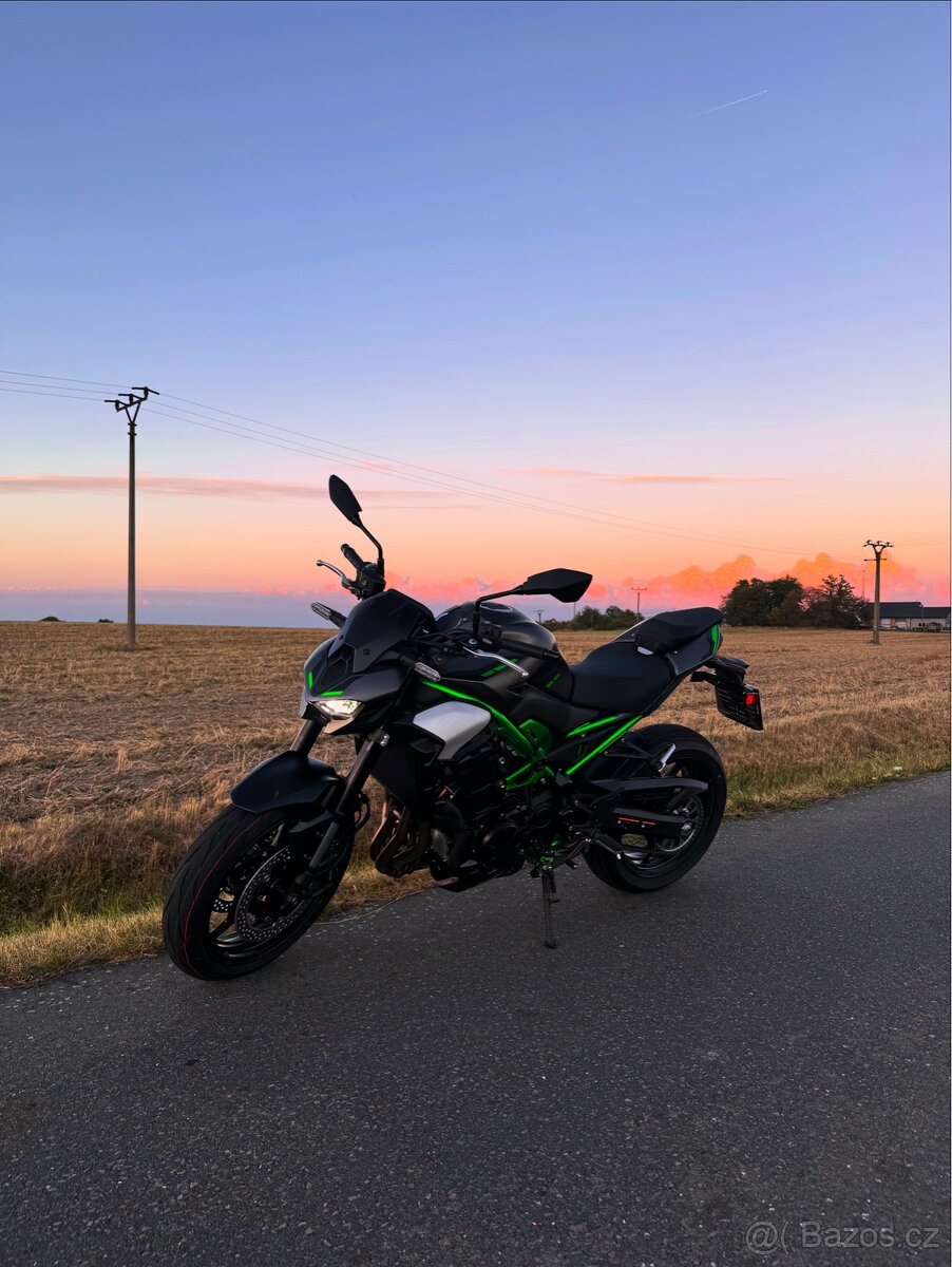 Kawasaki Z900 - 4