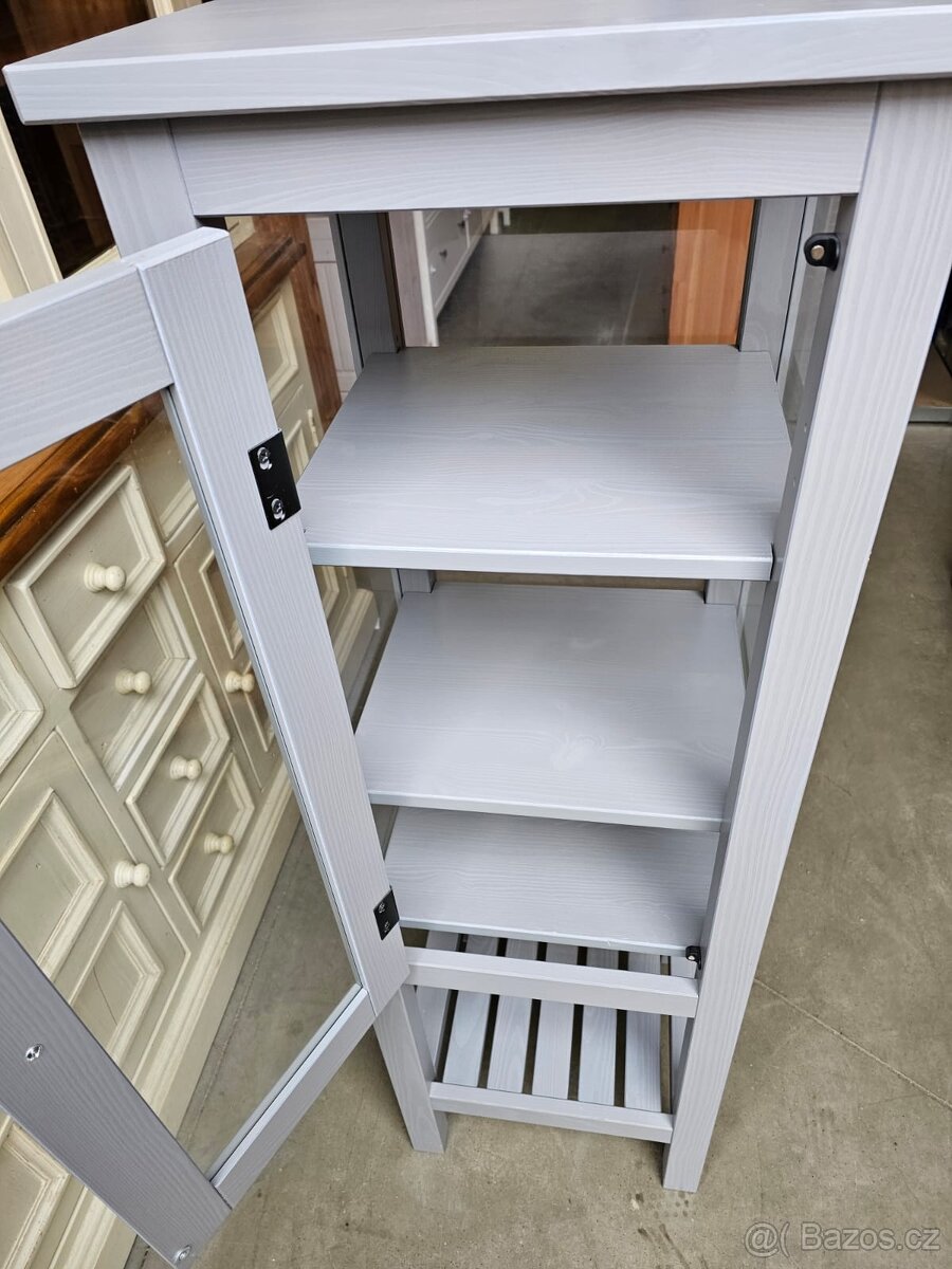 SKŘÍŇKA - VITRÍNA IKEA HEMNES - 4