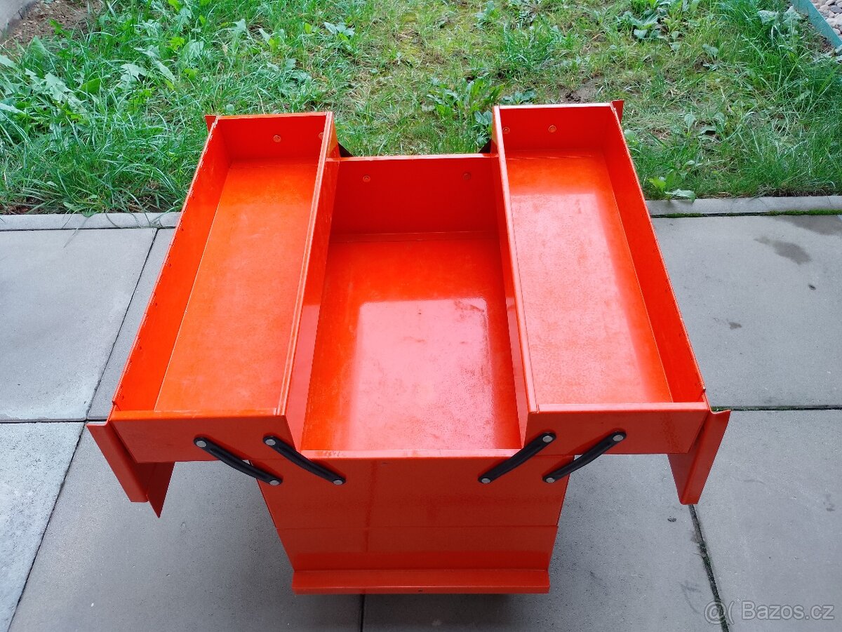Box na nářadí - 4