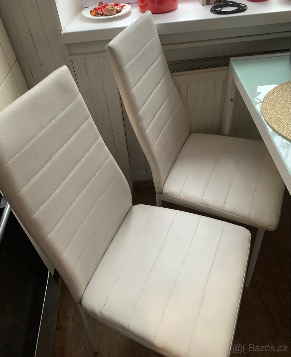 Prodám 4 kusy bílé židle - 4