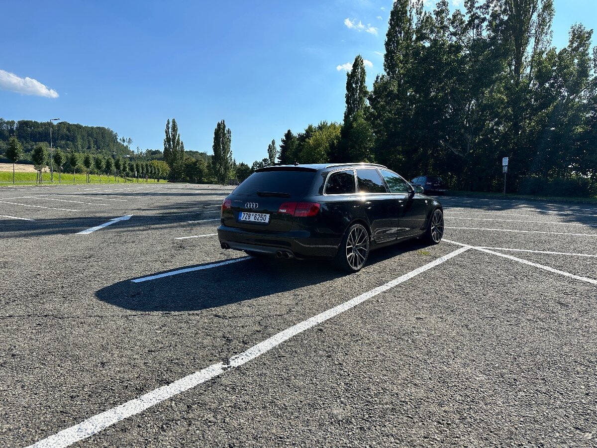 AUDI S6 5.2 V10 - 4