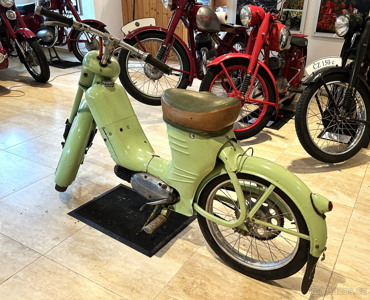 Jawa 50 "Pařez" - zelený - 4