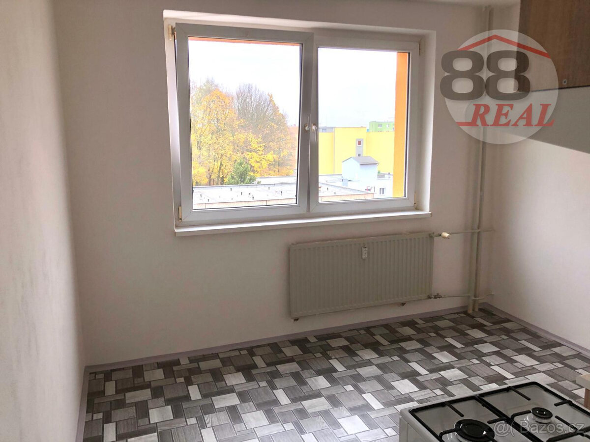 Pronájem 2+1, ulice Dlouhá - 4