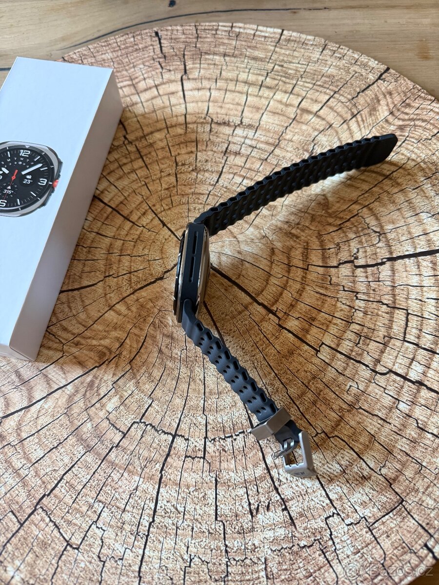 Samsung Galaxy Ultra (2025) Stříbrný titan - 4