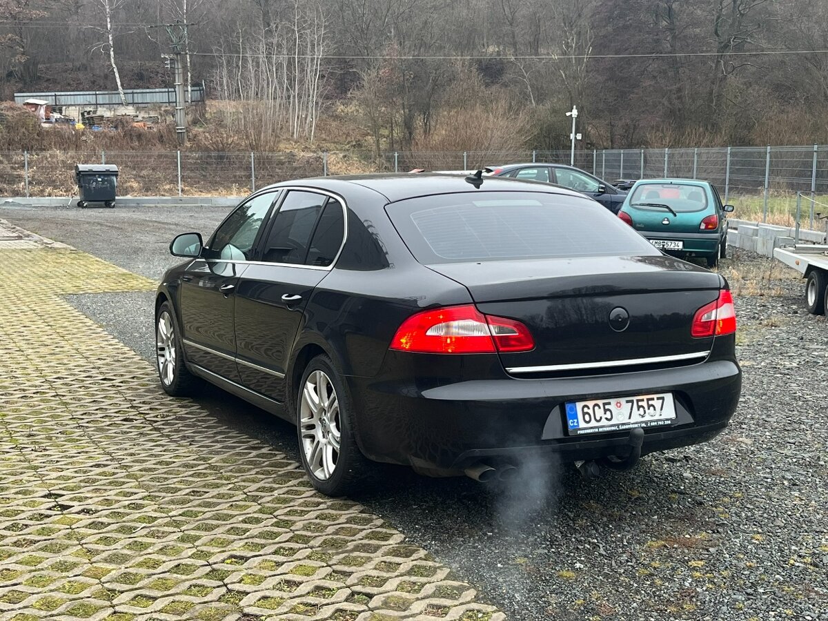 Škoda Superb 2.0 Tdi Elegance 4x4 - 4