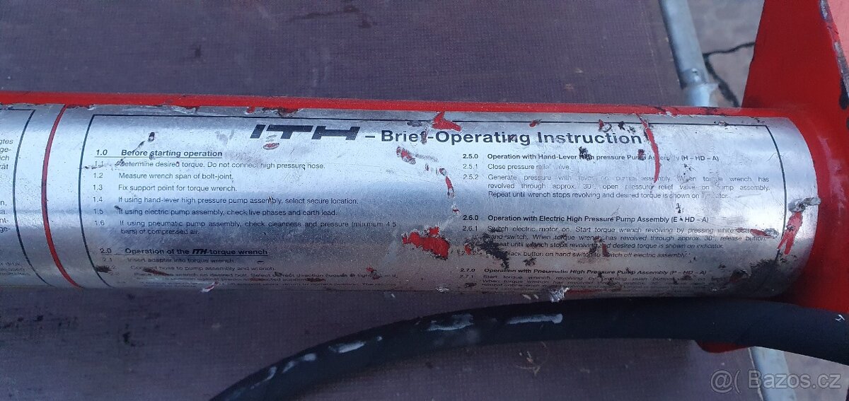 hydraulická pumpa s pístnicí - 4