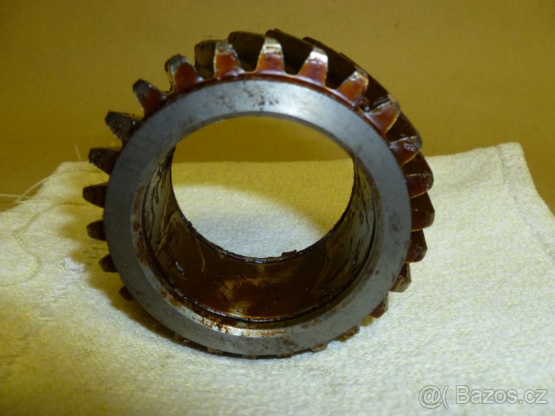 Rozvodová kola motoru na MULTICAR 22 - 4