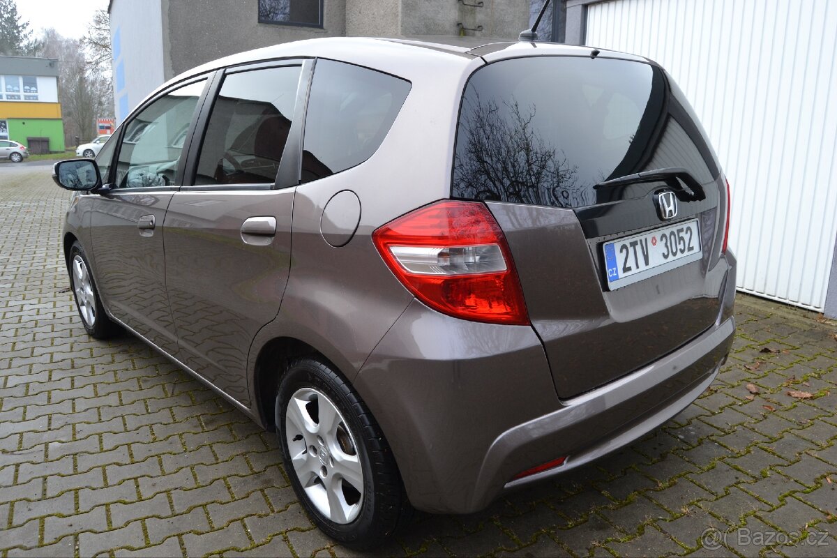 Honda Jazz 1.339 i-VTEC 73kw rok 2013 - 4