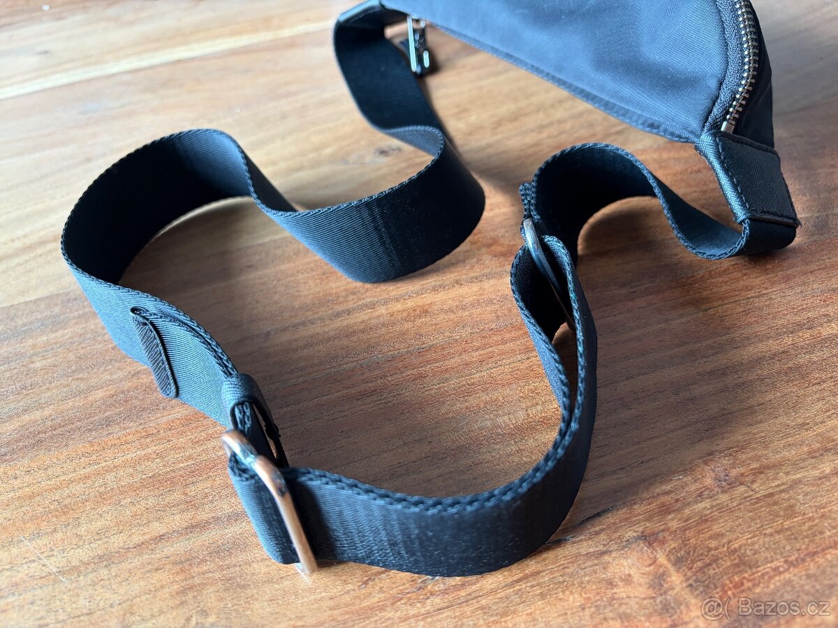 Ledvinka Karl Lagerfeld - 4