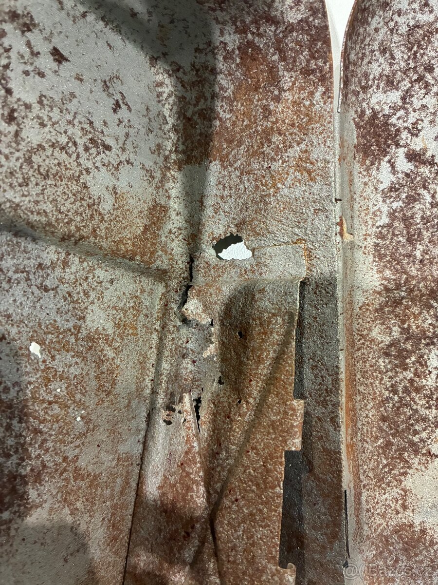 Kastlík na Jawa pérák - 4