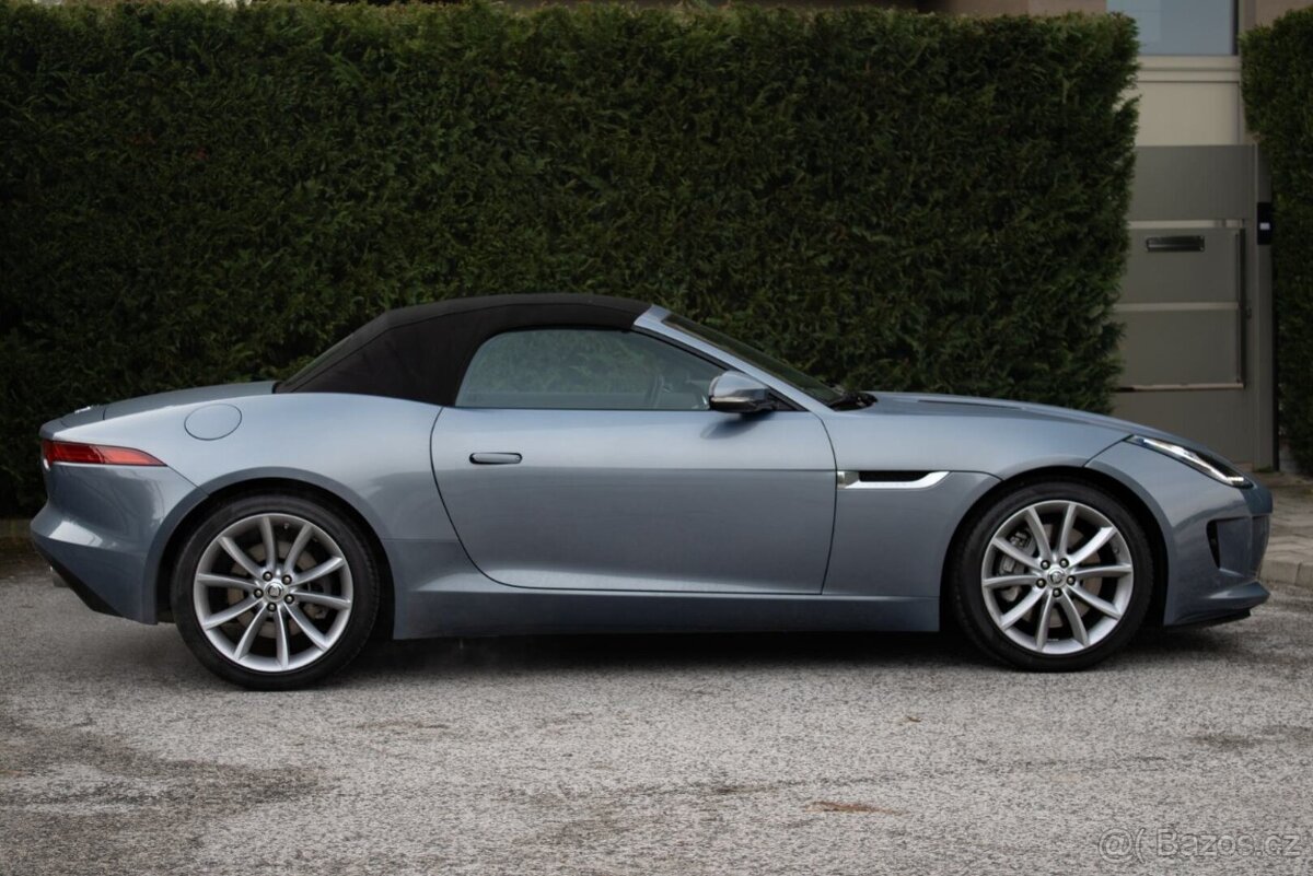 Jaguar F-Type Convertible 3.0L V6 A/T - 4
