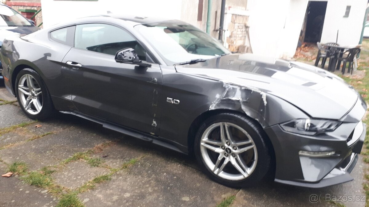 Ford Mustang 5.0 V8 330kW r.v. 2020 EU VERZE - 4