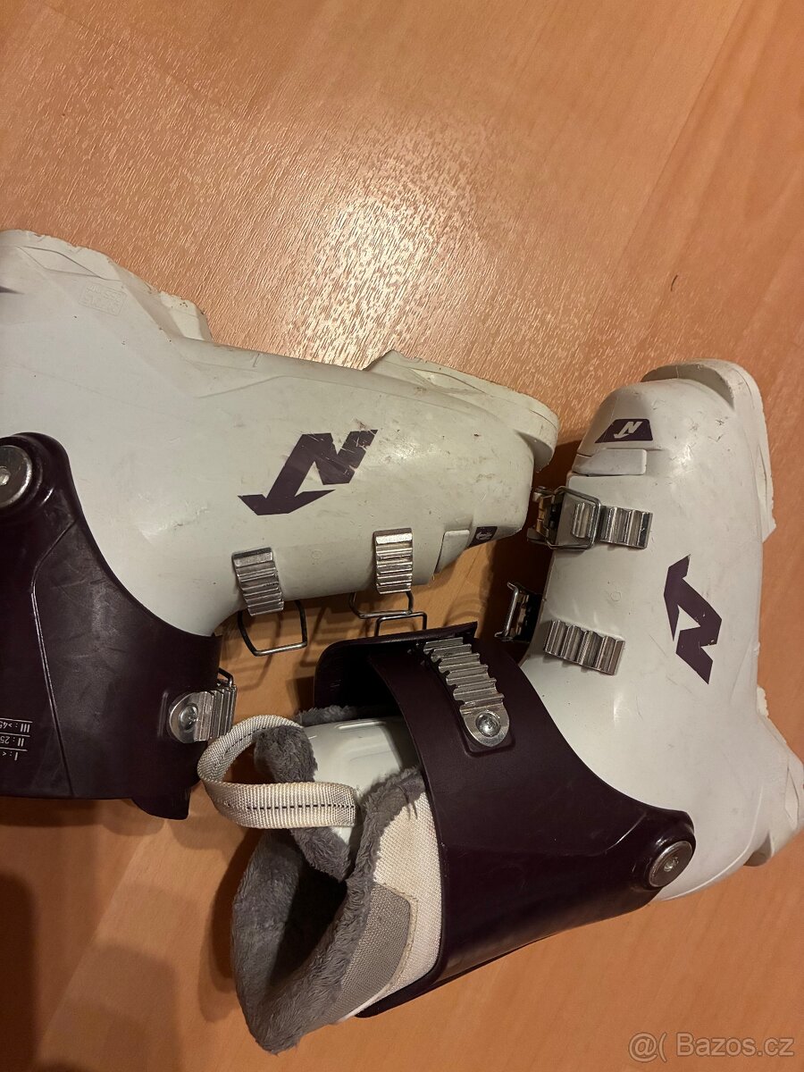 Lyžáky dívčí Nordica 21-21,5 - 4