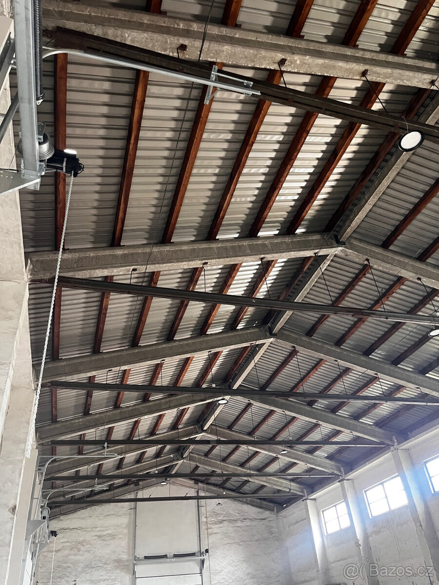 Pronájem haly - 4