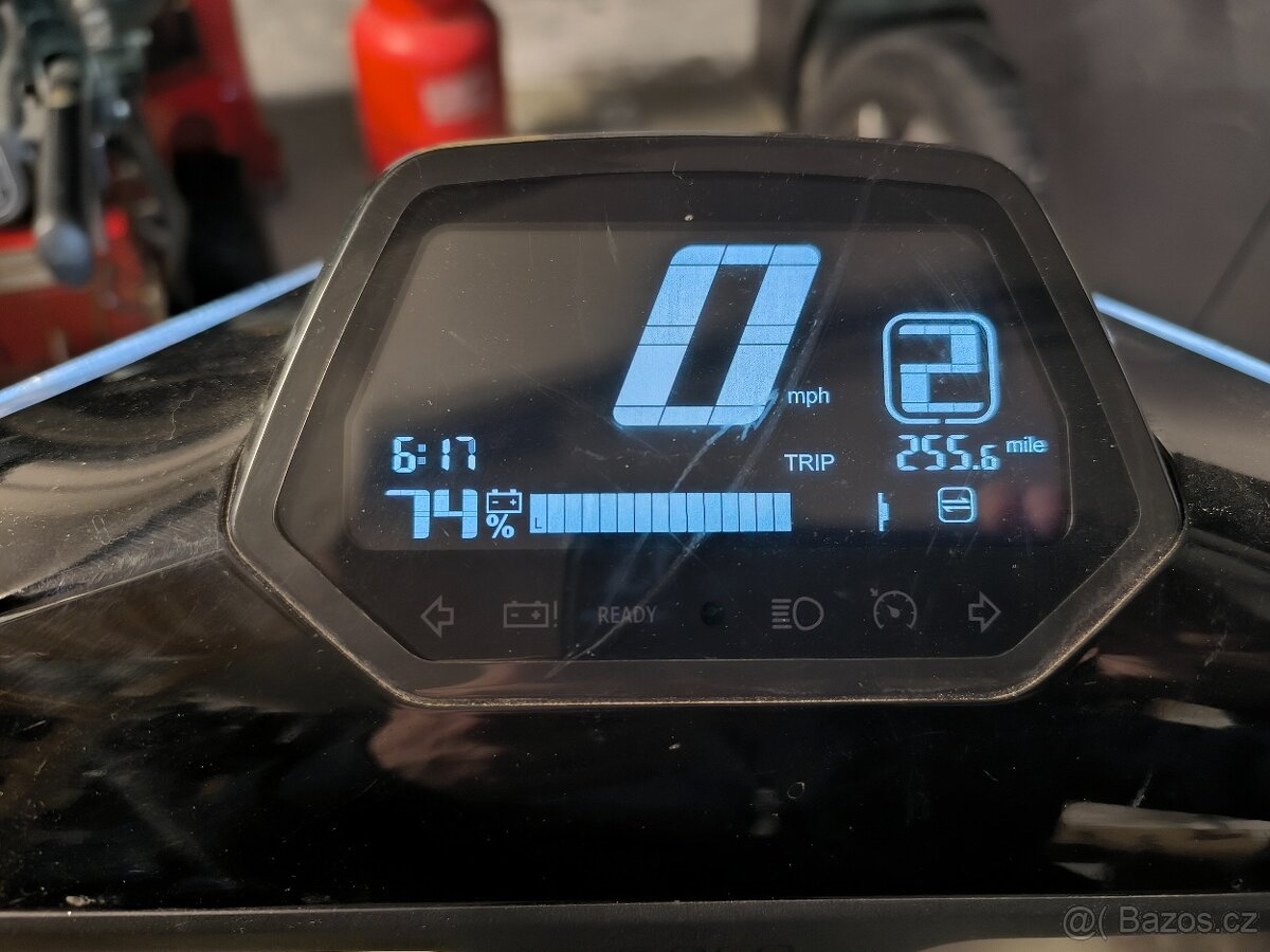 ELEKTRICKÁ MOTORKA SUPER SOCO (plně funkční) - 4