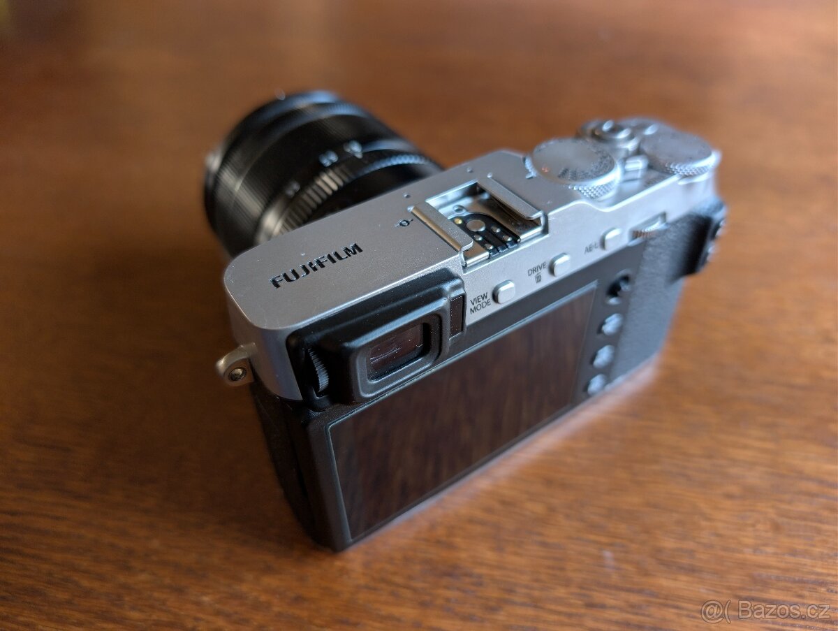 FujiFilm X-E3 + 18-55 - 4