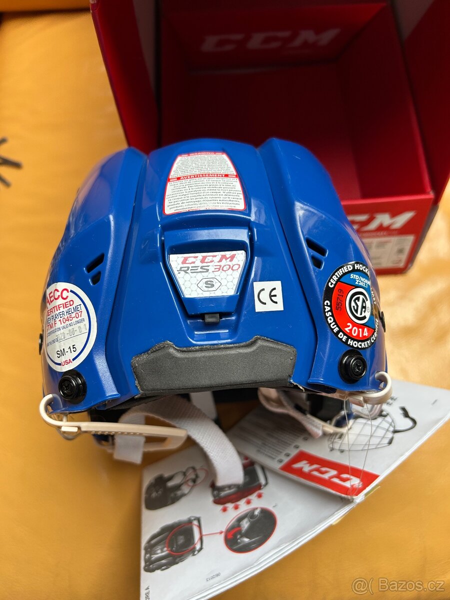 Hokejová helma - 4