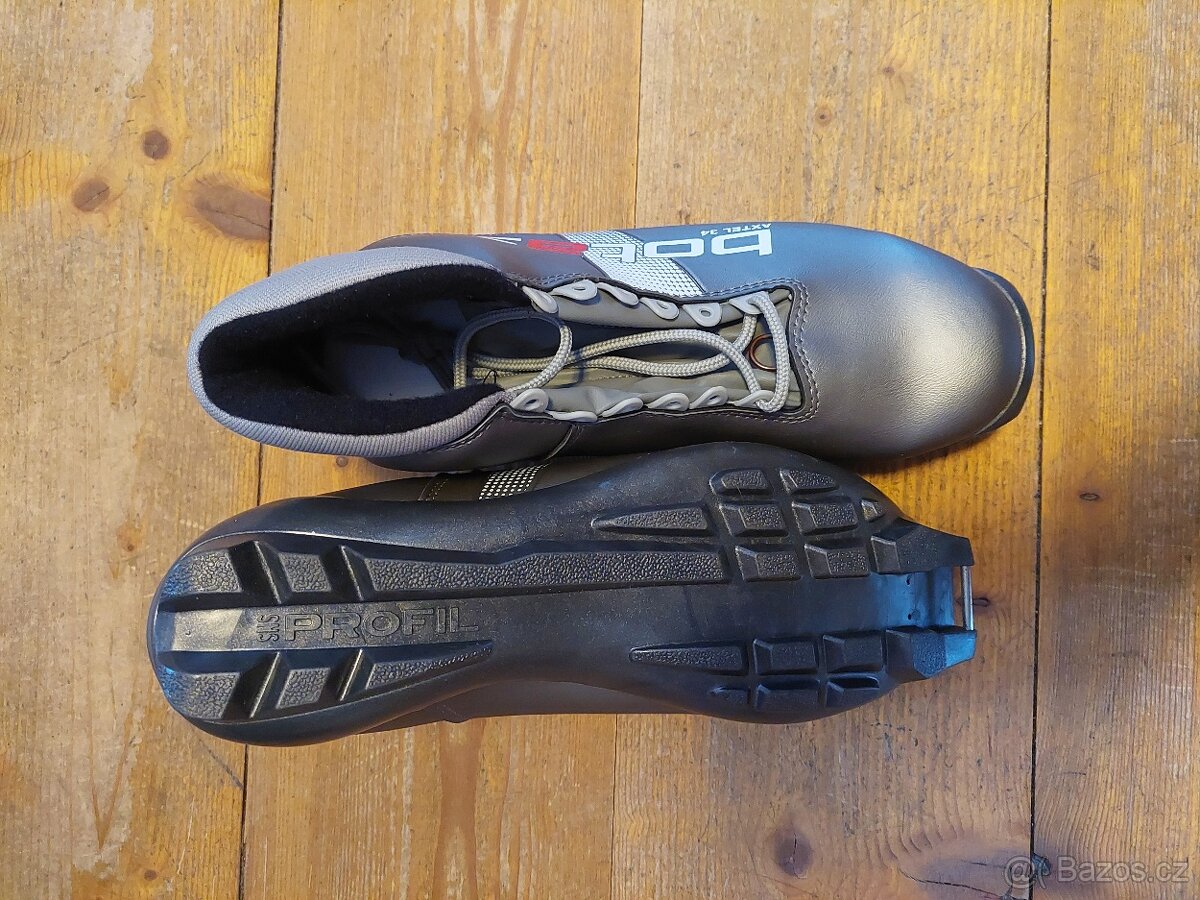 Nové běžkařské boty Botas Axtel 34 - 4
