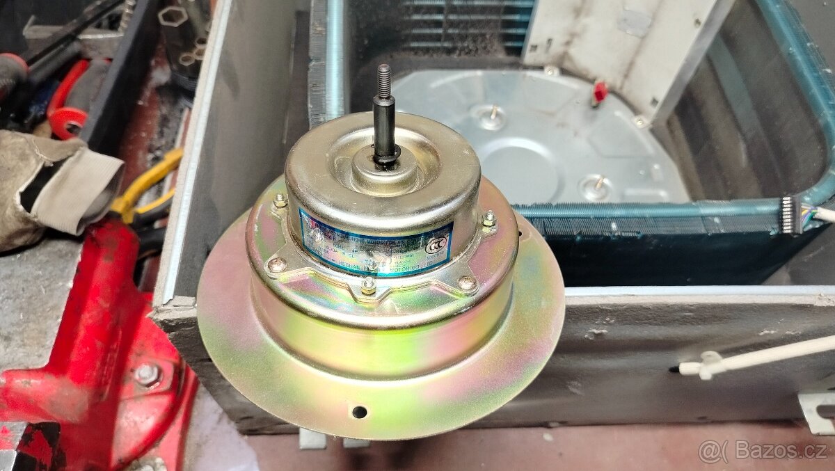 Motor s ventilátorem - pěkný stav - 4