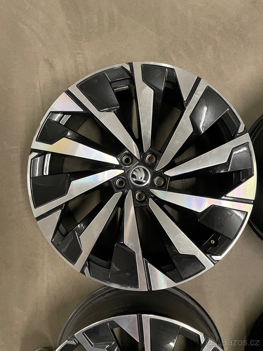 Alu kola Supernova 5x112 R21 - 4