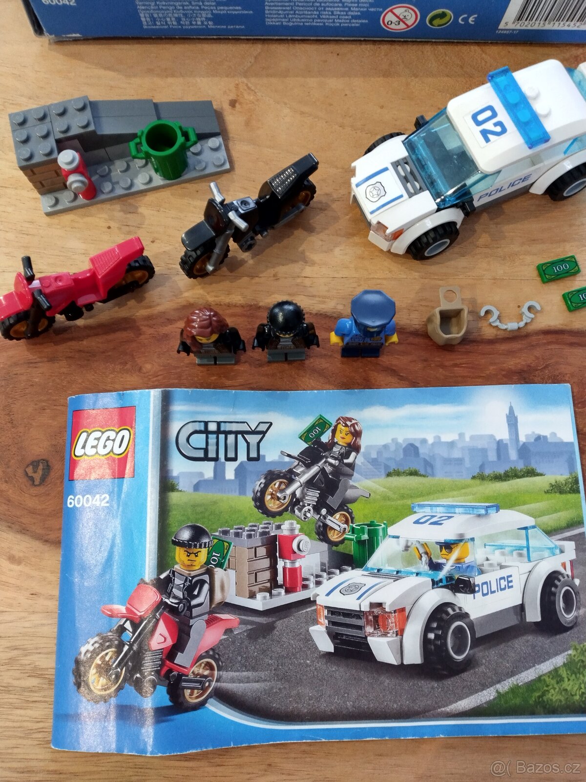 Lego 60042 - 4