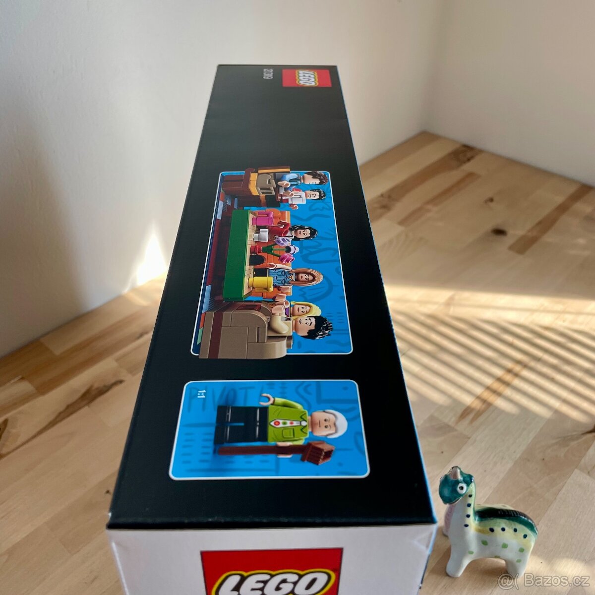 Prodám LEGO 21319 Central Perk - 4
