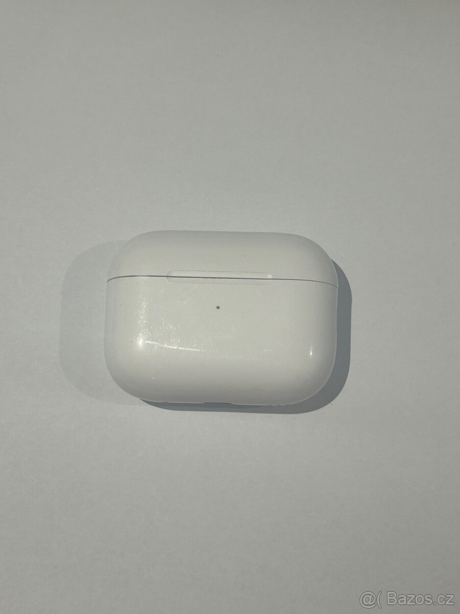 Apple AirPods Pro 2 - 4