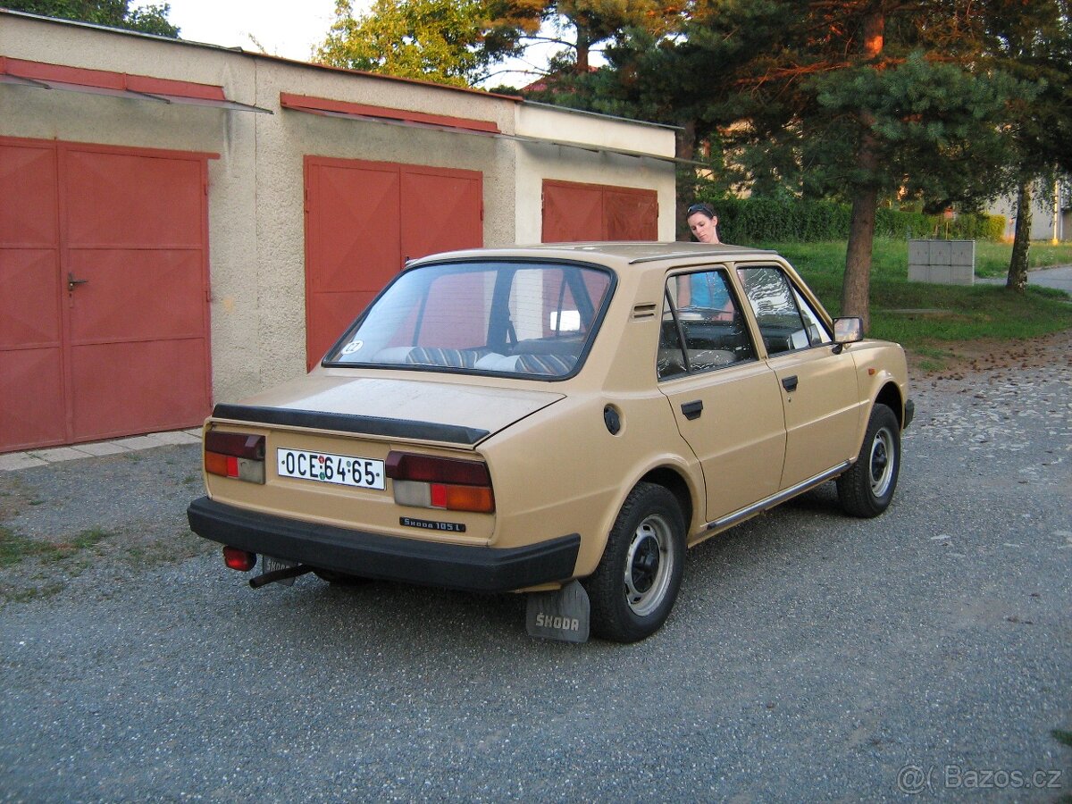 Škoda 105 1987 - 4