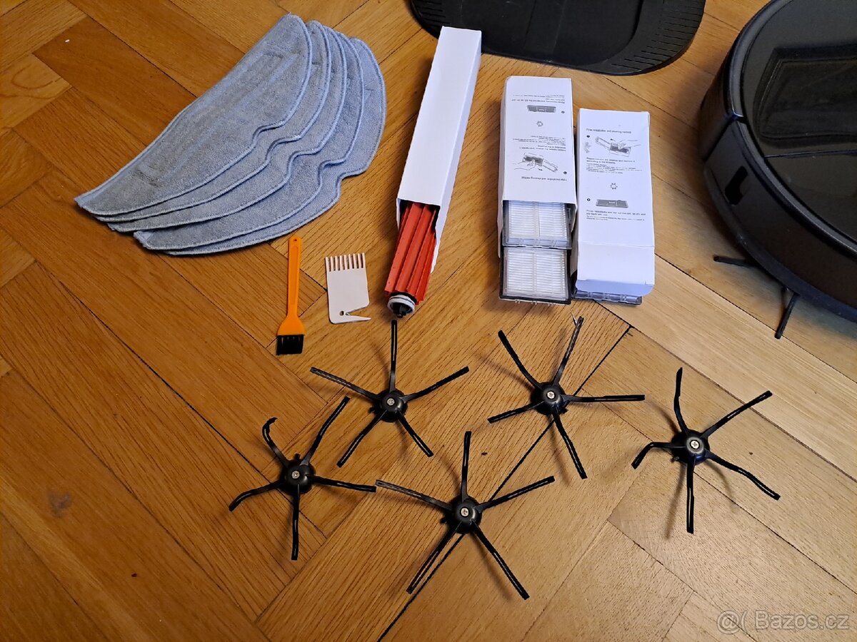 ROBOROCK S7+ s vyprazďňovaci stanicí - 4