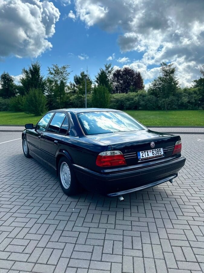 BMW 740d E38 | 2002 | 250 000 km - 4