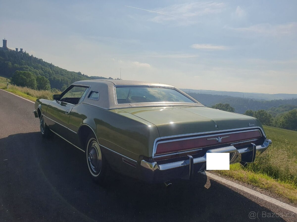 1973 Ford Thunderbird - 4