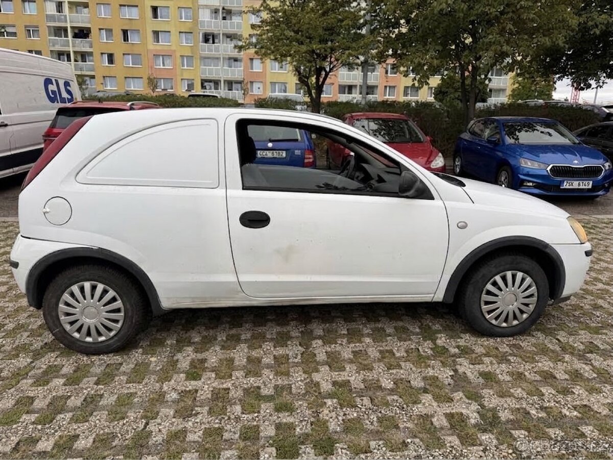 Opel Corsa C Van 1.2 16V - 4