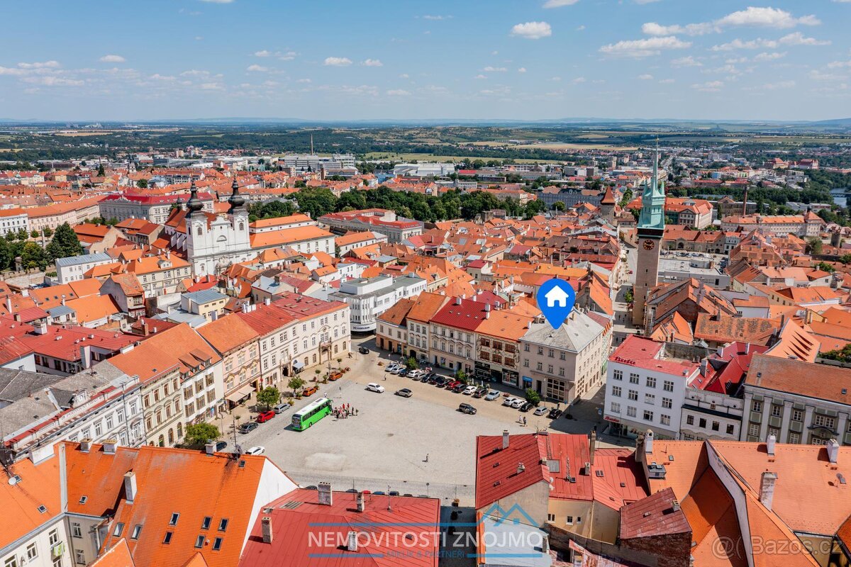 Prodej činžovního domu, centrum města Znojma, ul. Horní námě - 4