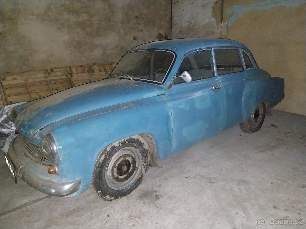 Wartburg 311 Škoda 120 Škoda 100 - 4