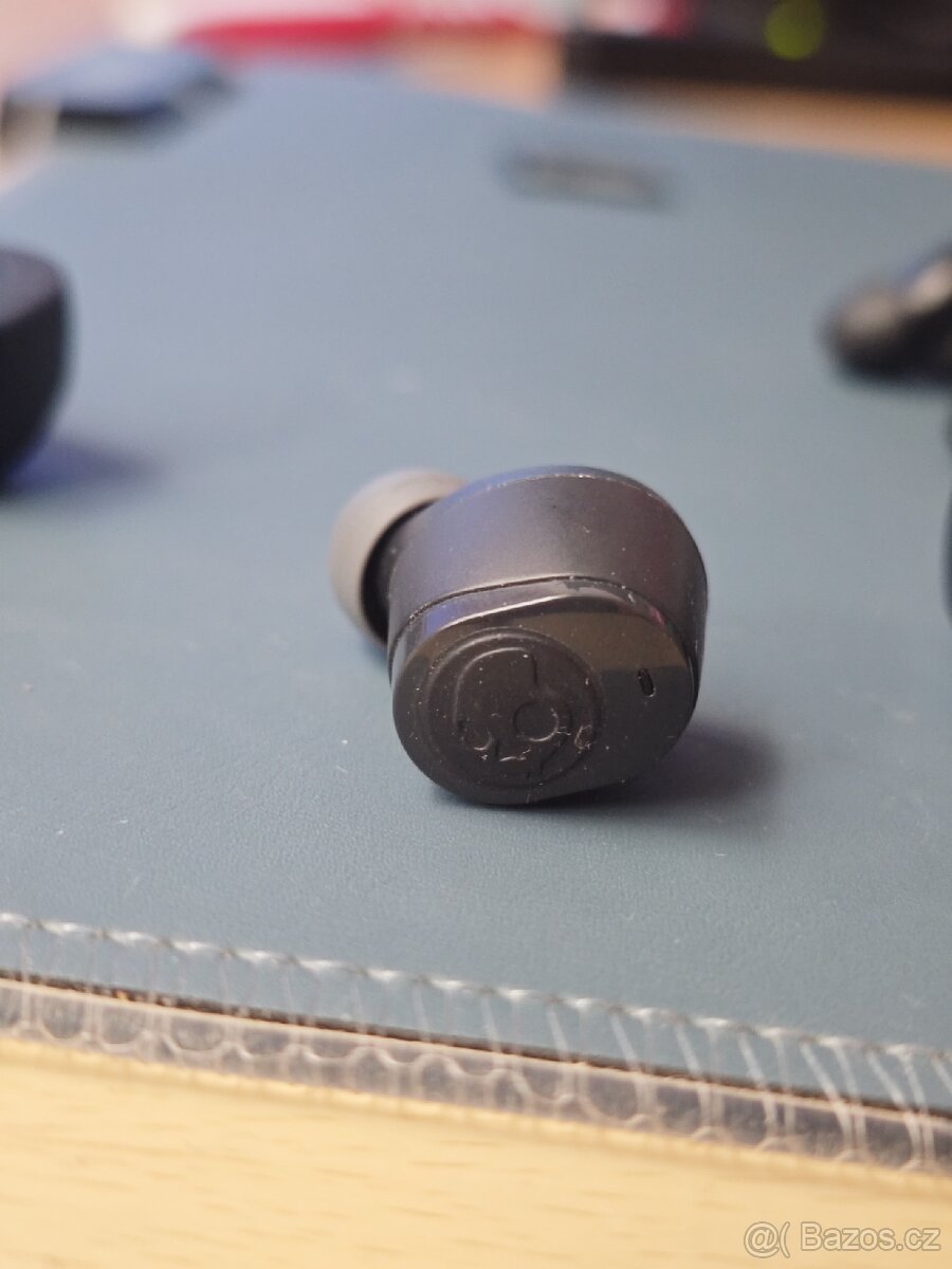 Náhradní sluchátka jsou jiná. JBL, Jabra, skullcandy. - 4