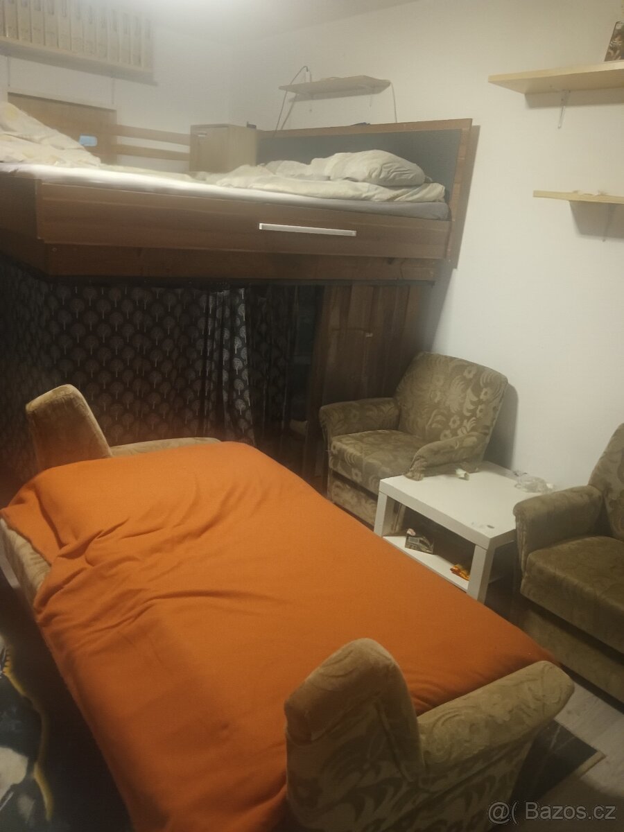 Patrová postel + sedací souprava - 4