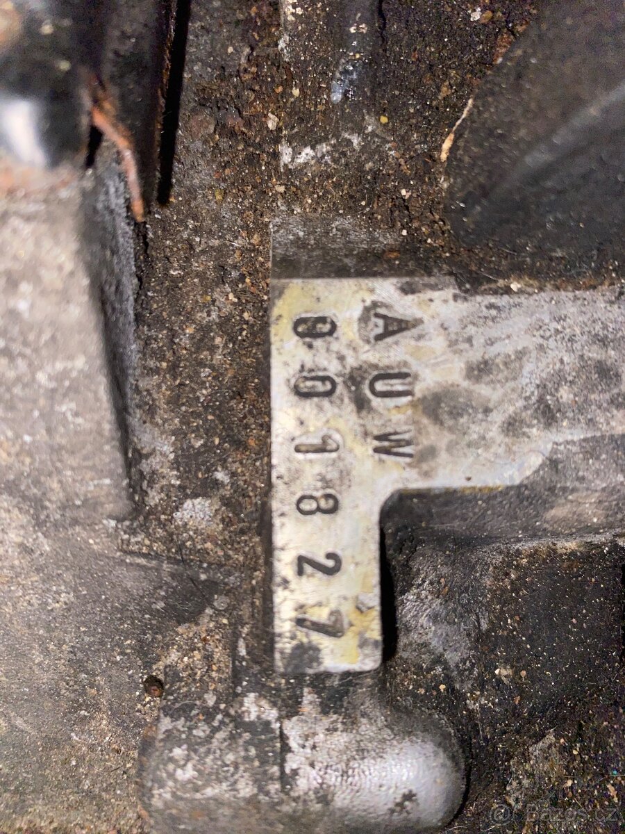 Prodám motor na Audi a8 d2, 4.2i 228kw - 4