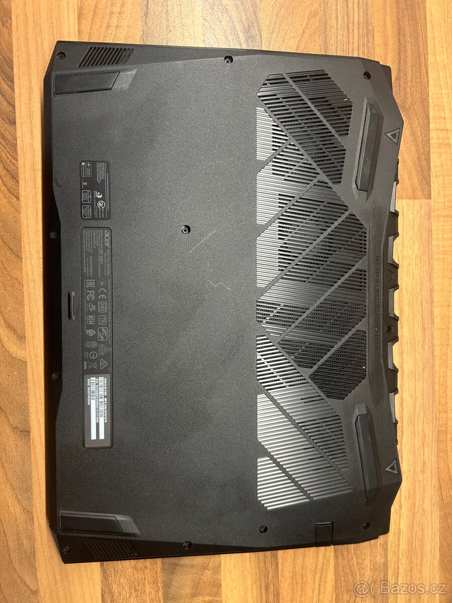 Acer Nitro 5 Obsidian Black - 4