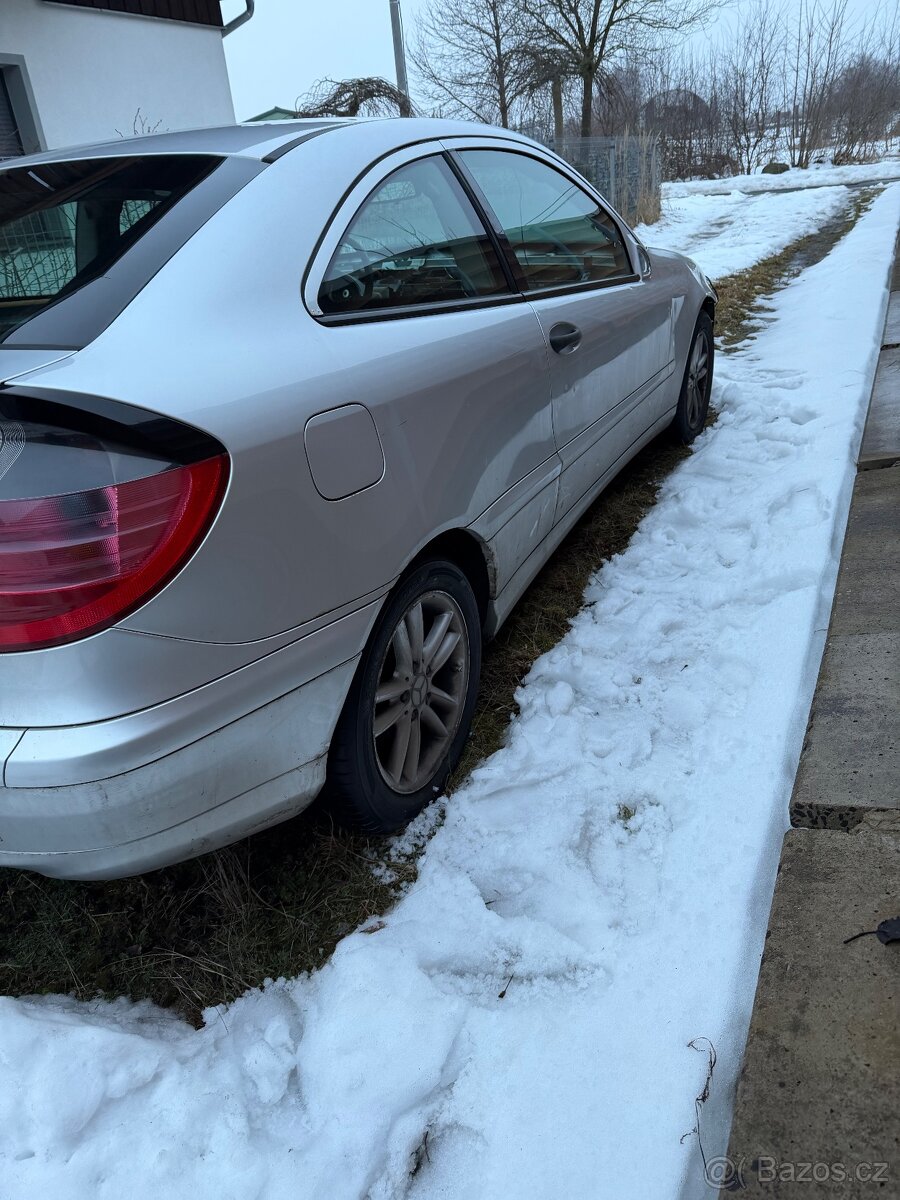 Mercedes c 180 benzin - 4