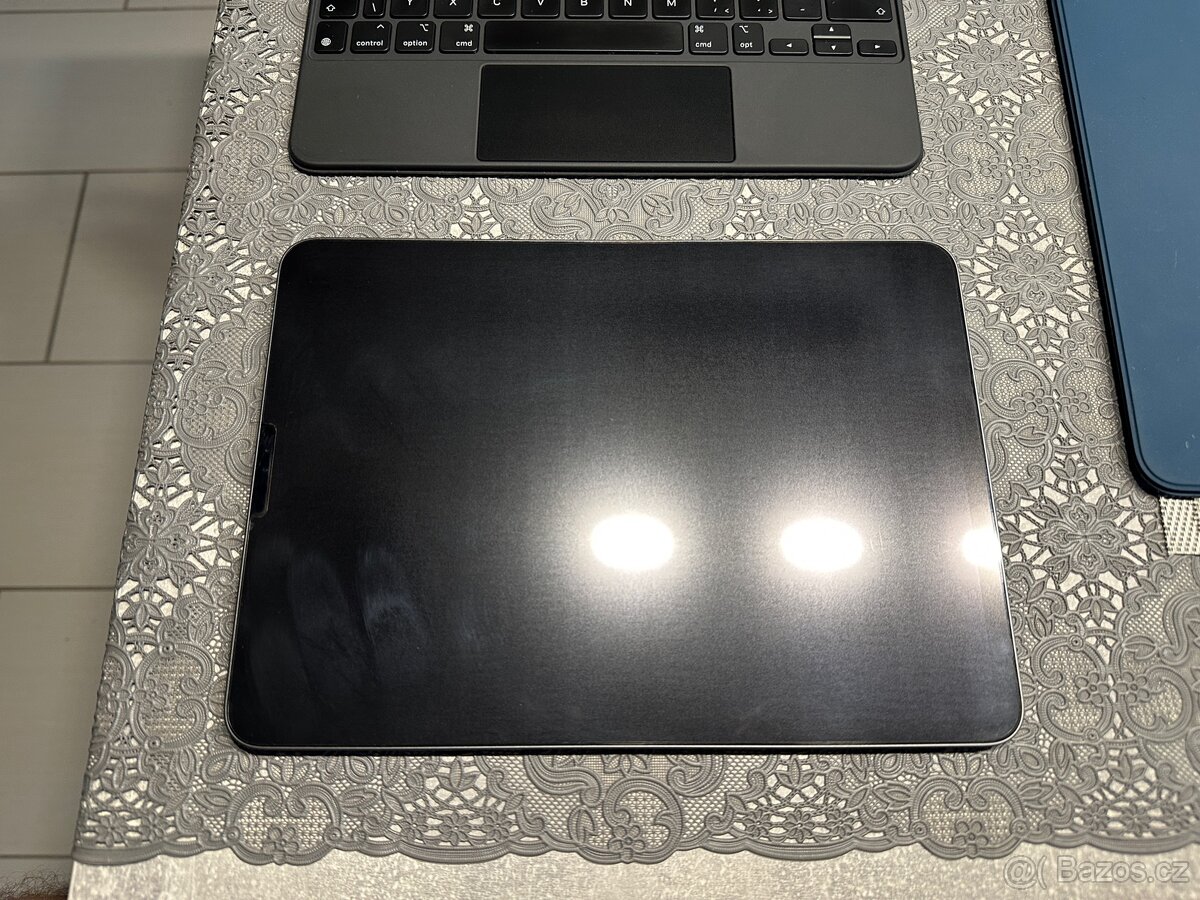 Apple IPad PRO 11” 256 GB 3. Gen. (2021) + příslušenství - 4