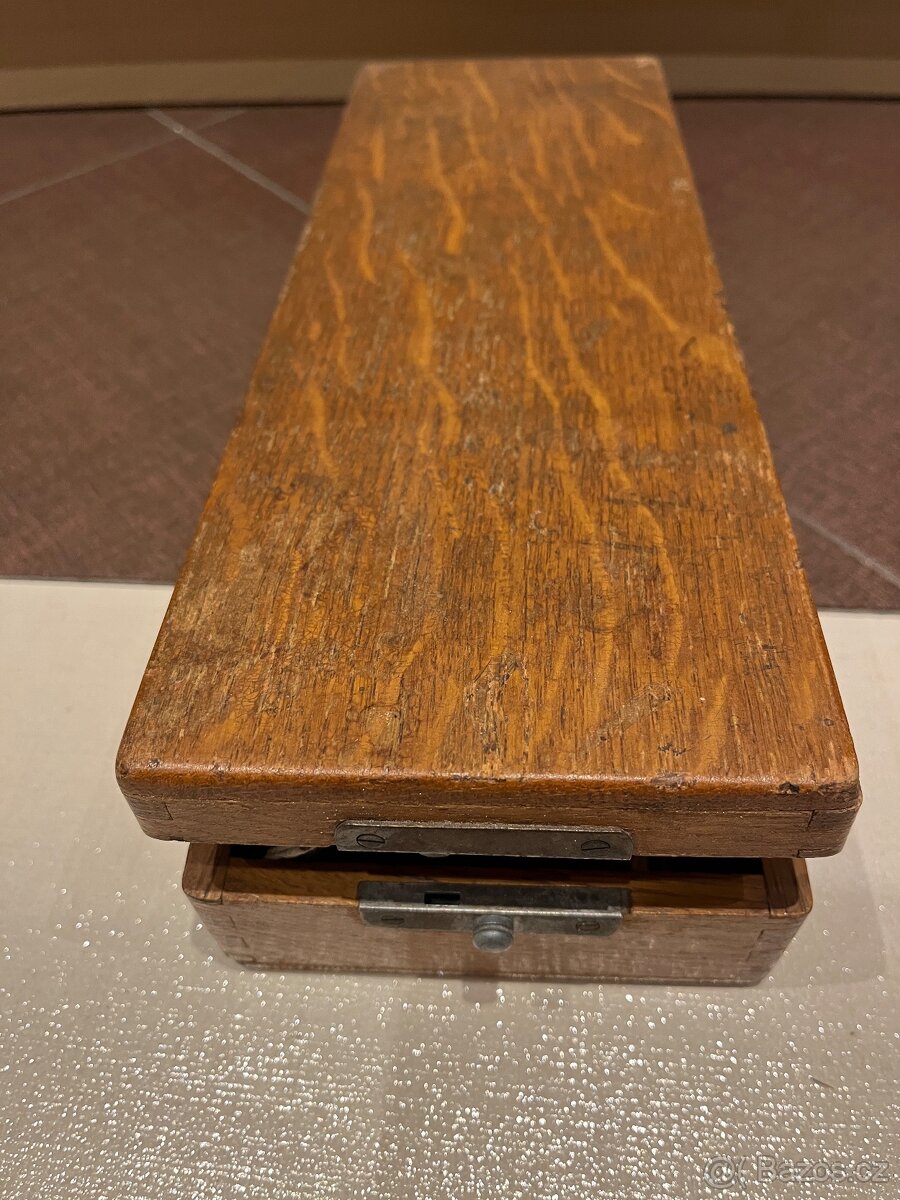 starožitný rtuťový tlakoměr - 4