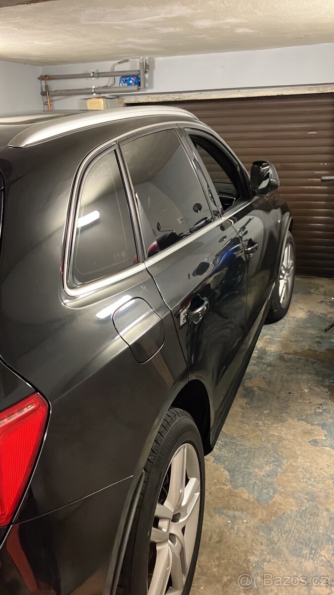 Prodám Audi Q5 , 3.0 TDi - S-line - 4