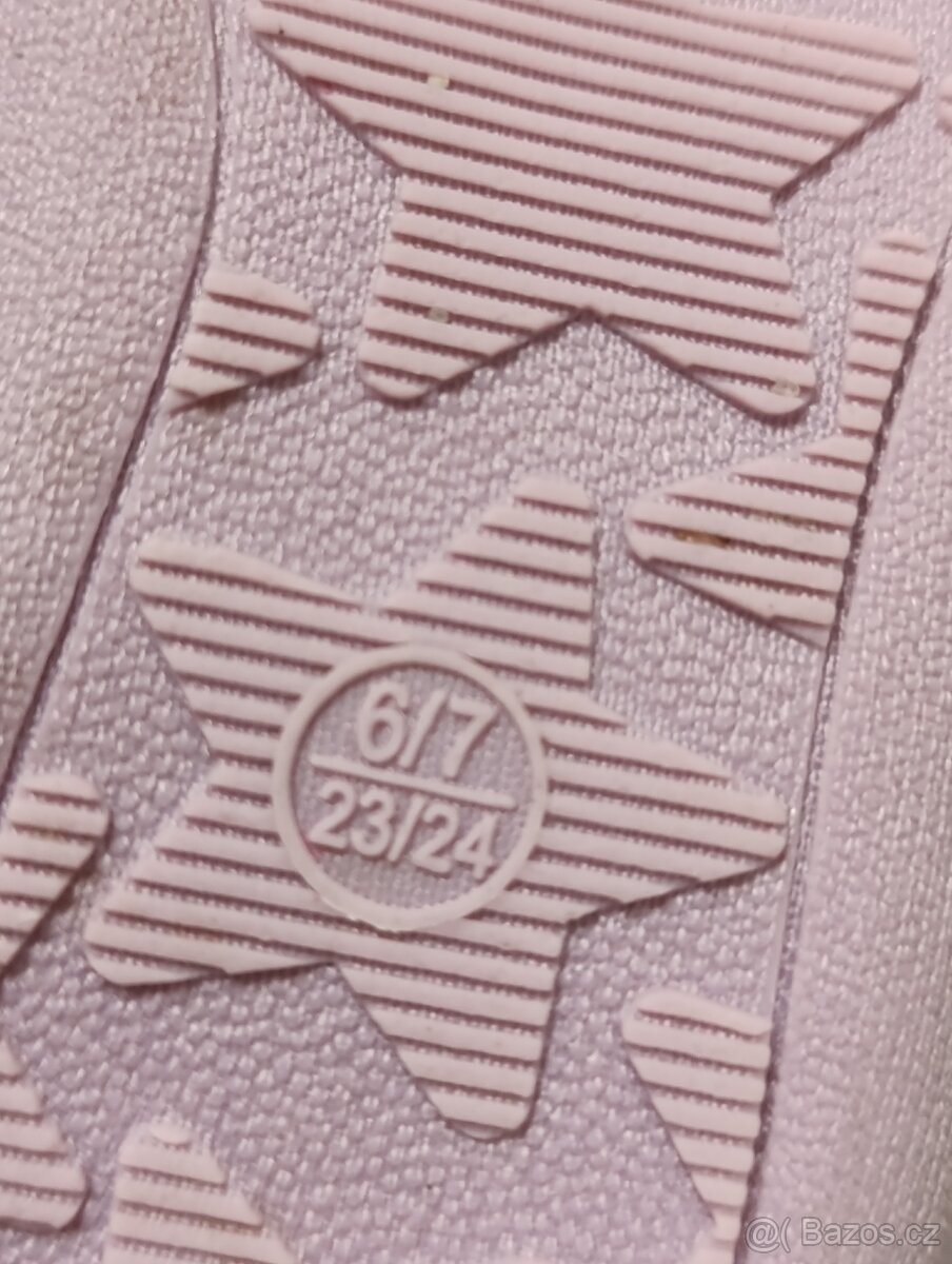 Plyšové bačkůrky - 4