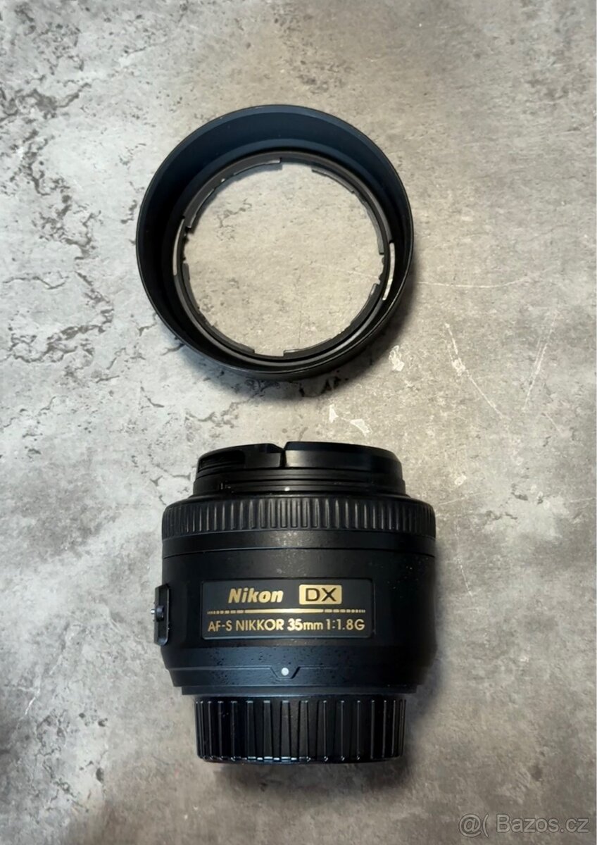 Nikon D7000 + 3 objektivy + blesk a příslušenství - 4