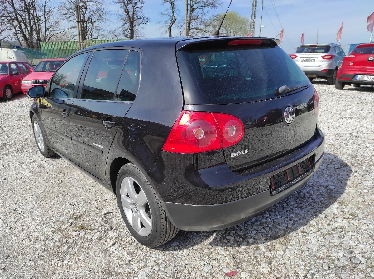 Volkswagen Golf V, UNITED, VELICE PĚKNÝ - 4