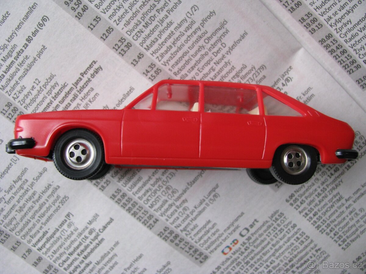 Miniauto Tatra T 613 KDN - 4