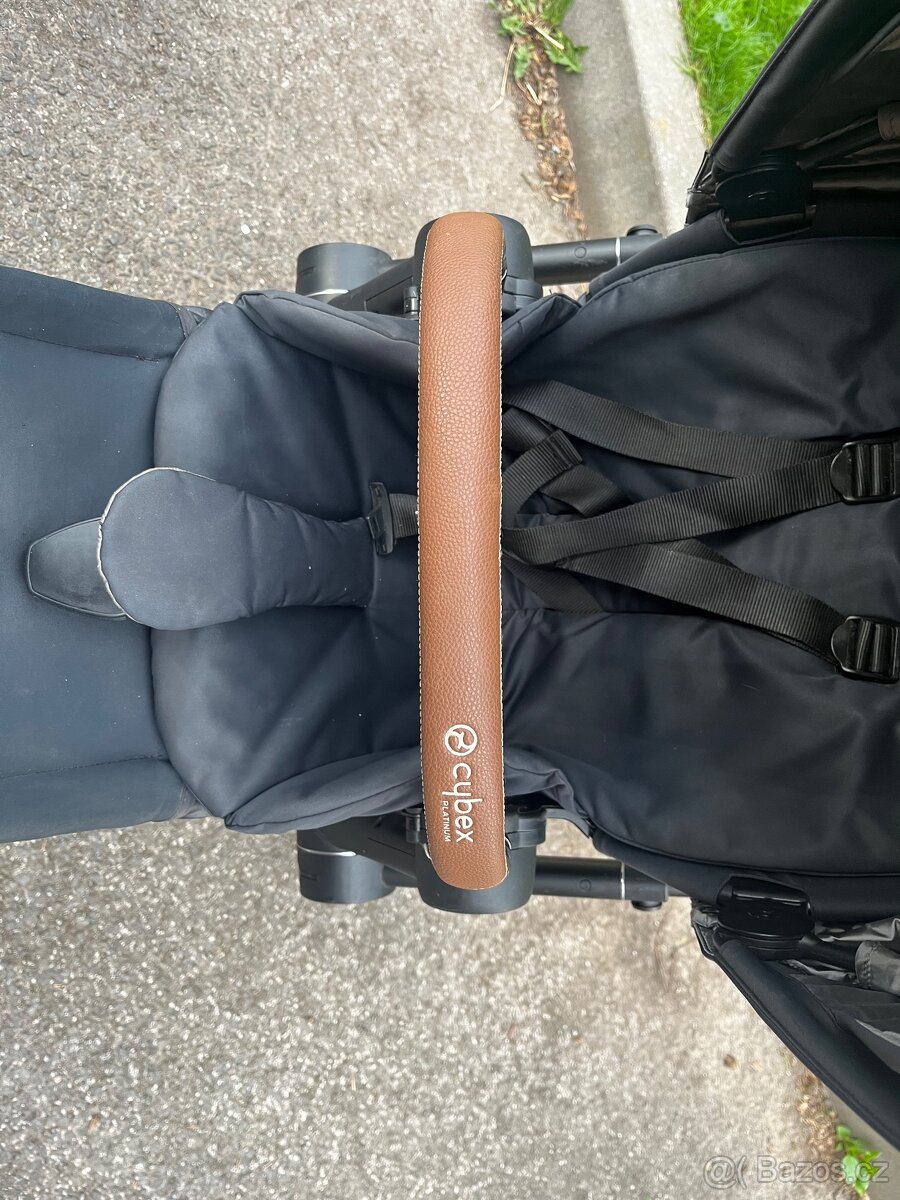 Trojkombinace, kočárek Cybex Priam - 4
